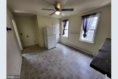 446 E Queen Street, Chambersburg, PA 17201 - Photo 13