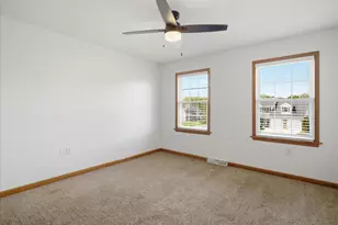 1420 Millennium Dr, Chambersburg, PA 17202 - Photo 27