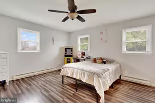 9277 Meadowbrook Dr, Waynesboro, PA 17268 - Photo 17