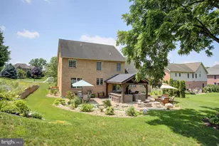 382 Moss Spring Ave, Greencastle, PA 17225 - Photo 15