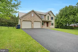 1772 Bell Ave, Chambersburg, PA 17202 - Photo 5