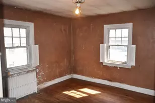 38 Cottage St, Waynesboro, PA 17268 - Photo 23