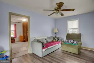22 Loudon Rd, Mercersburg, PA 17236 - Photo 3