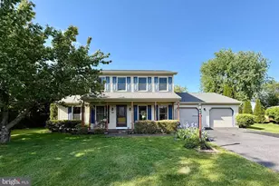 760 Franklin Square Dr, Chambersburg, PA 17201 - Photo 1