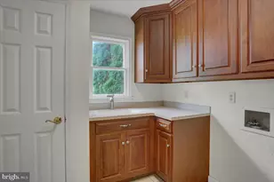 2635 Castlegreen Dr, Greencastle, PA 17225 - Photo 17
