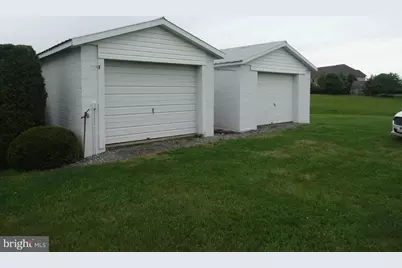 130 N N Antrim Way #1, Greencastle, PA 17225 - Photo 3