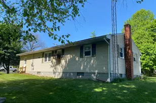 11176 Loop Rd, Fayetteville, PA 17222 - Photo 5