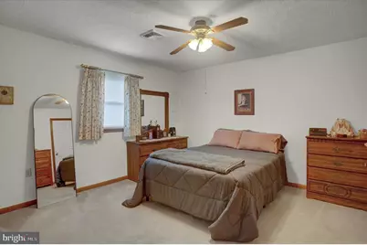 712 Marden Avenue N, Shippensburg, PA 17257 - Photo 15