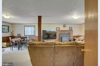 328 Wayburn Street, Greencastle, PA 17225 - Photo 25