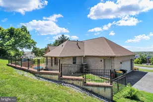 605 Vista Ct, Waynesboro, PA 17268 - Photo 41