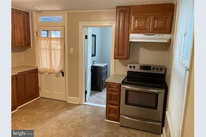 211 Fourth Street W, Waynesboro, PA 17268 - Photo 5