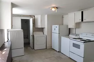 121 W King St, Chambersburg, PA 17201 - Photo 5