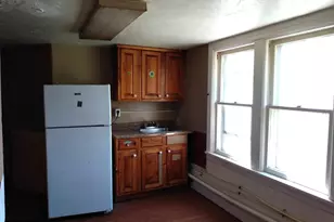 121 W King St, Chambersburg, PA 17201 - Photo 11