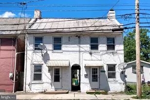 121-123 W King St, Chambersburg, PA 17201 - Photo 1