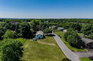 274 Cherry Ln Dr, Chambersburg, PA 17202 - Photo 11