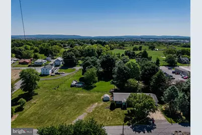 274 Cherry Lane Drive, Chambersburg, PA 17202 - Photo 9