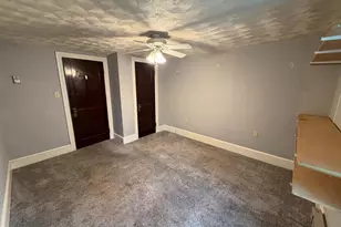 300 Cedar Ln, Greencastle, PA 17225 - Photo 13