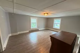 300 Cedar Ln, Greencastle, PA 17225 - Photo 9