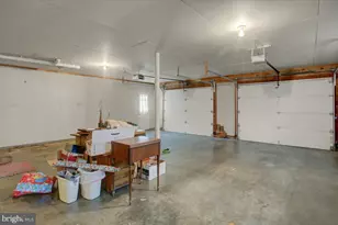 848 Carey Dr, Chambersburg, PA 17202 - Photo 37