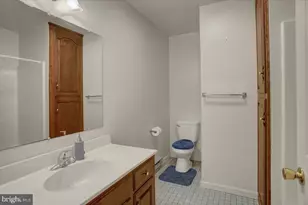 848 Carey Dr, Chambersburg, PA 17202 - Photo 27