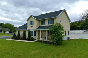 631 Eric Dr, Shippensburg, PA 17257 - Photo 5