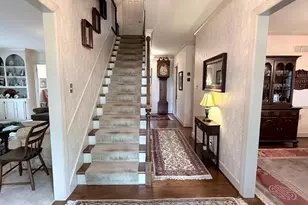 475 Larkspur Ln, Chambersburg, PA 17202 - Photo 5