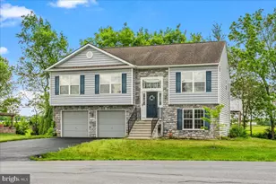 15680 Wedgewood Dr, Greencastle, PA 17225 - Photo 3