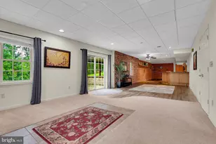 2384 Castlegreen Dr, Greencastle, PA 17225 - Photo 13