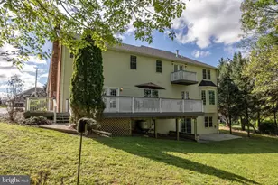 2384 Castlegreen Dr, Greencastle, PA 17225 - Photo 73
