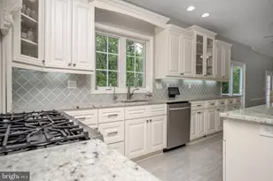 2384 Castlegreen Dr, Greencastle, PA 17225 - Photo 21