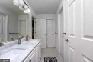 2384 Castlegreen Dr, Greencastle, PA 17225 - Photo 59