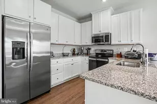 1156 Emilys Ct, Greencastle, PA 17225 - Photo 7