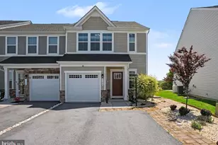 1156 Emilys Ct, Greencastle, PA 17225 - Photo 1