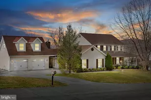 11459 Valleywood Dr, Waynesboro, PA 17268 - Photo 1