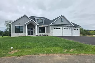 10845 Sierra Dr, Waynesboro, PA 17268 - Photo 1