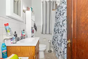 250 E E Main St, Waynesboro, PA 17268 - Photo 19