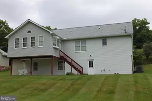 12274 Country Club Rd, Waynesboro, PA 17268 - Photo 3