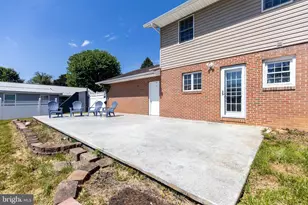 2374 Greene St, Chambersburg, PA 17201 - Photo 7