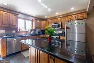 2374 Greene St, Chambersburg, PA 17201 - Photo 13