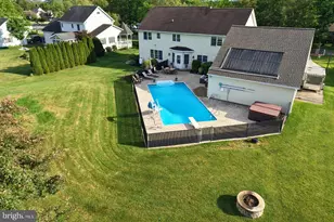 4171 Fletcher Dr, Greencastle, PA 17225 - Photo 5