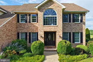 4171 Fletcher Dr, Greencastle, PA 17225 - Photo 13