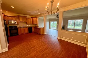 204 Whitley Dr, Chambersburg, PA 17201 - Photo 3