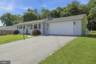 15716 Valley Ave, Blue Ridge Summit, PA 17214 - Photo 5