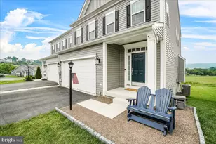 11740 Mystic Rock Ln S, Waynesboro, PA 17268 - Photo 3