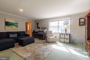 901 Cypress St, Chambersburg, PA 17201 - Photo 9