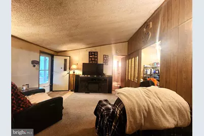 14481 Charmian Road, Blue Ridge Summit, PA 17214 - Photo 5