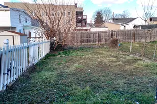 139 W 2nd St, Waynesboro, PA 17268 - Photo 13