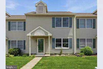521 Bracken Drive, Chambersburg, PA 17201 - Photo 1