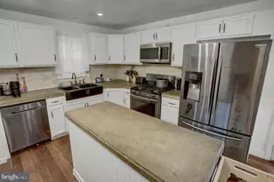 10 W Fairview Ave, Mercersburg, PA 17236 - Photo 7