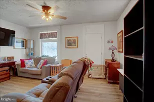 233 Cleveland Ave, Waynesboro, PA 17268 - Photo 21